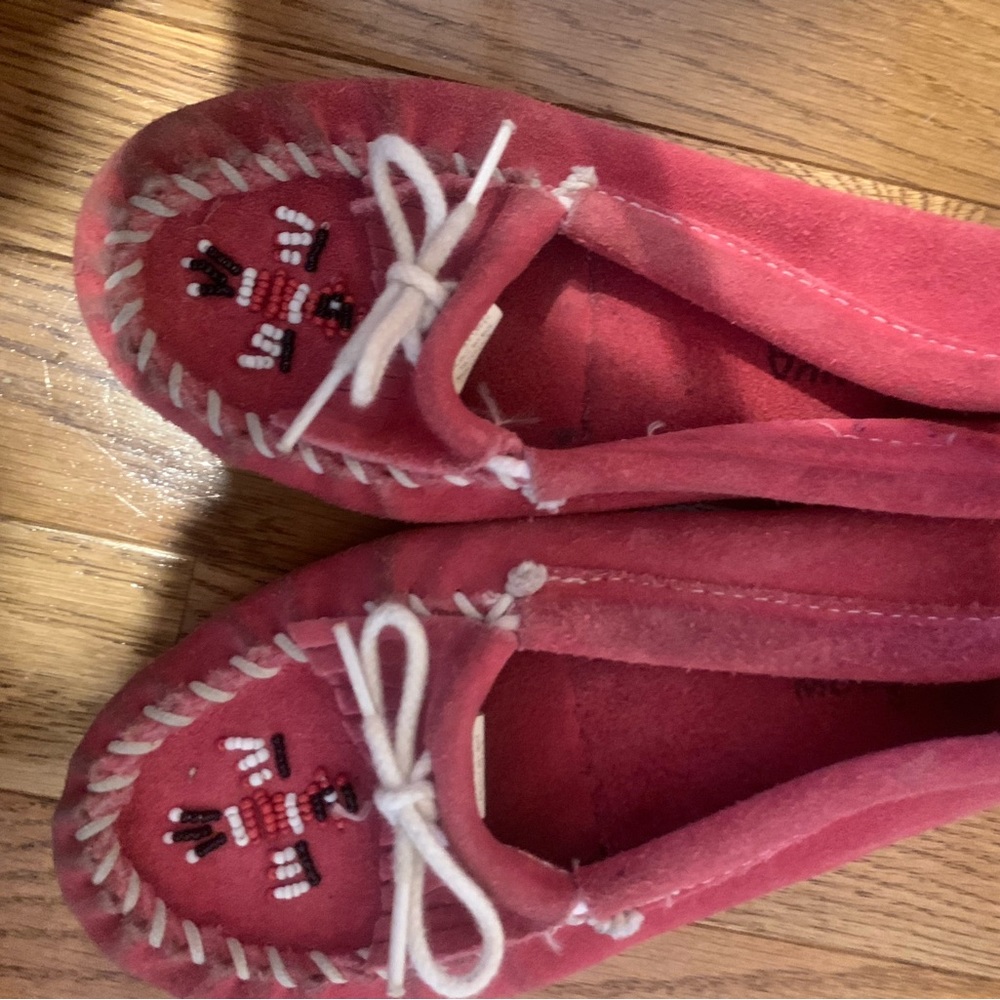 Minnetonka shoe